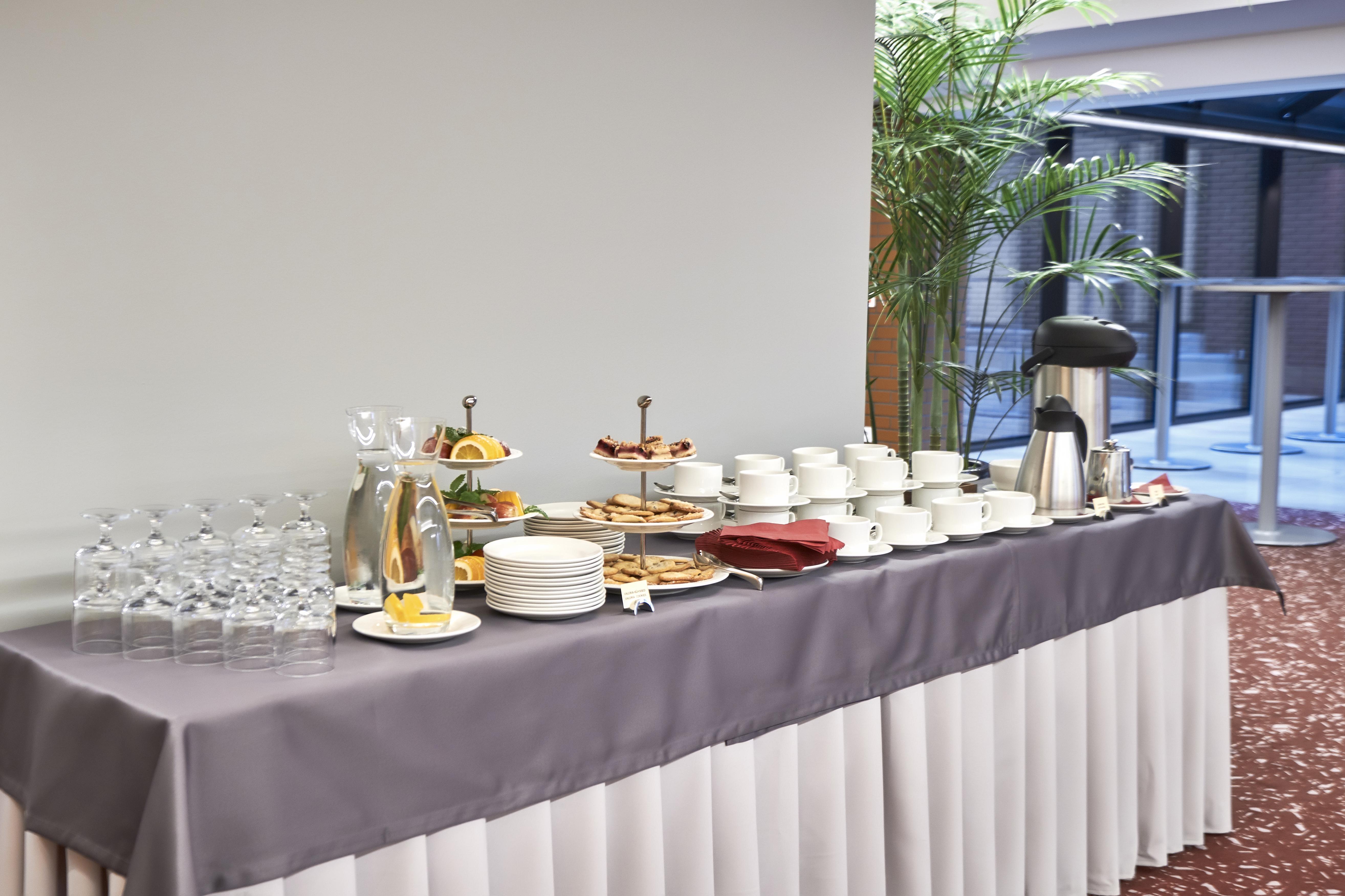Metropol Hotell 4*